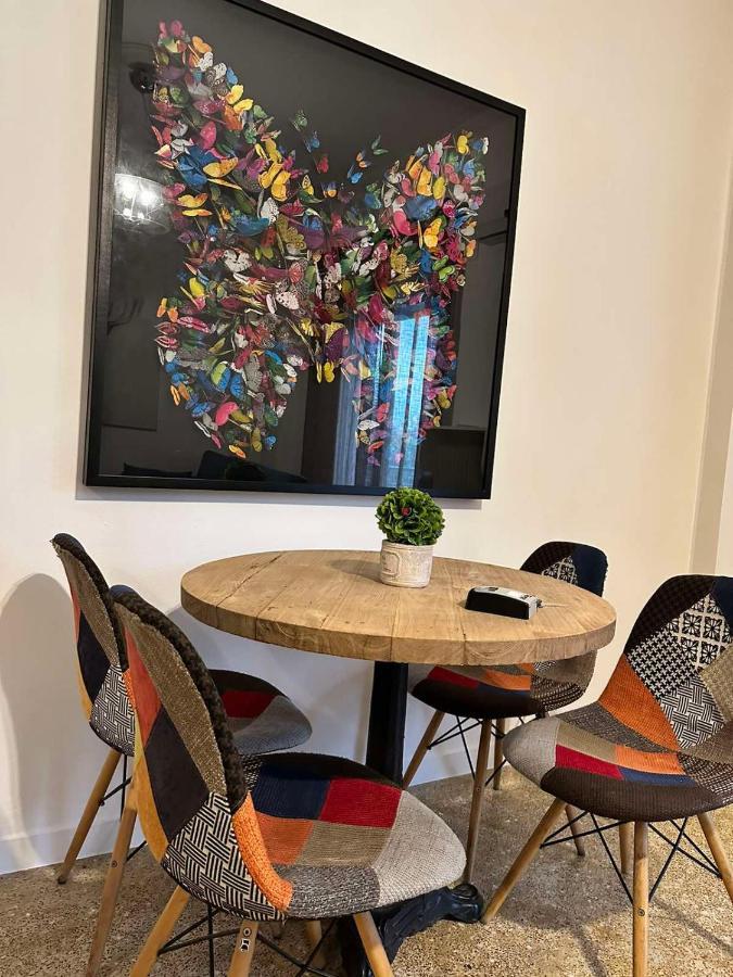Cozy Apartment At Gazi Square Athen Eksteriør bilde