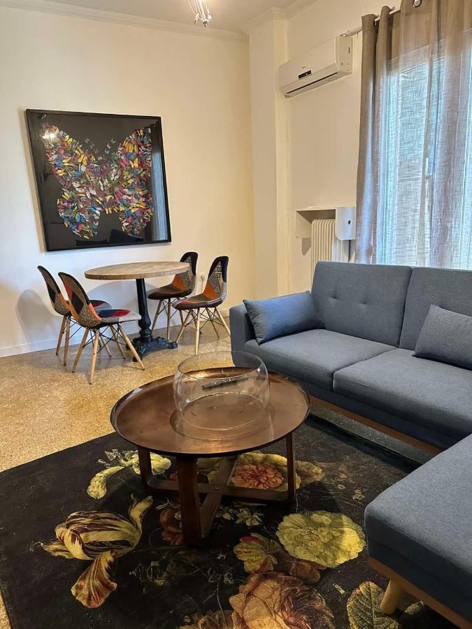 Cozy Apartment At Gazi Square Athen Eksteriør bilde